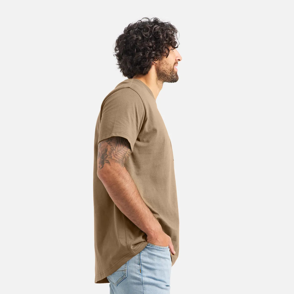 Short Sleeve Pocket T-Shirt Men's Short Sleeve T-Shirt in Black - Image 28