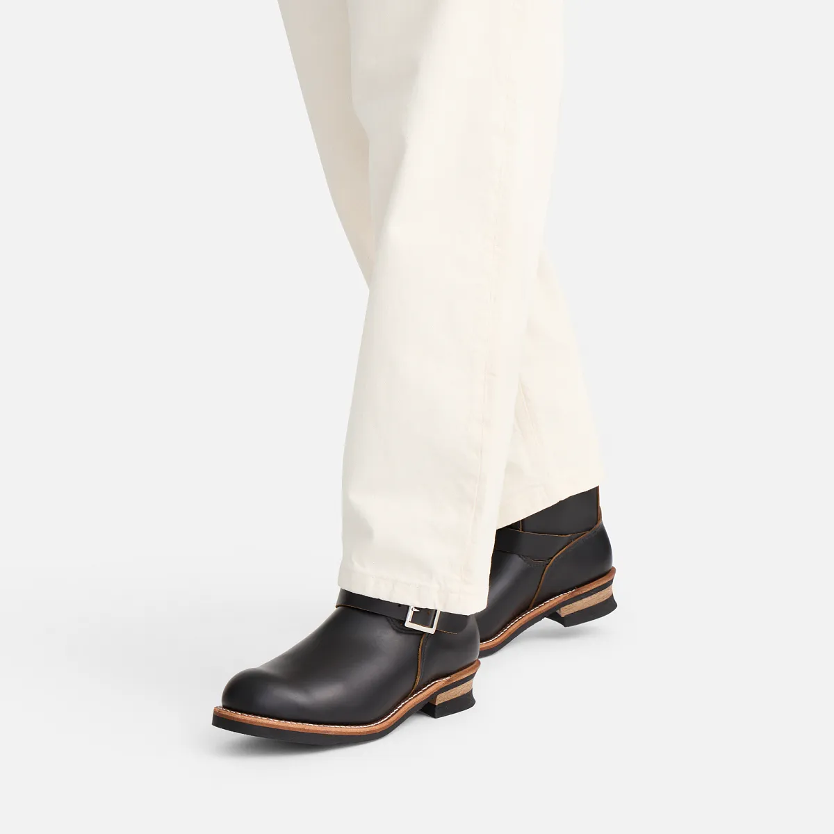 Engineer Men's Engineer in Black Klondike Leather - Image 2
