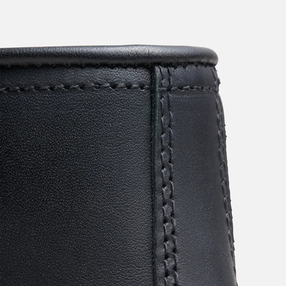 Porter Moc Women's Porter Moc in Black Boundary Leather - Image 6
