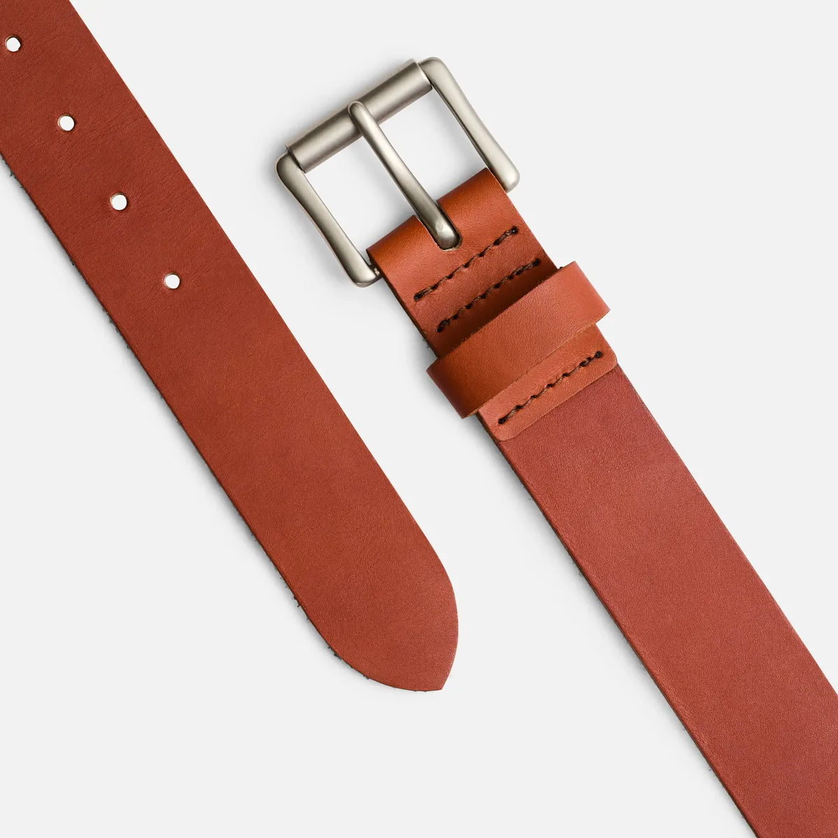 Classic Heritage Leather Belt Men's Belt in Oro Legacy Leather - Image 3